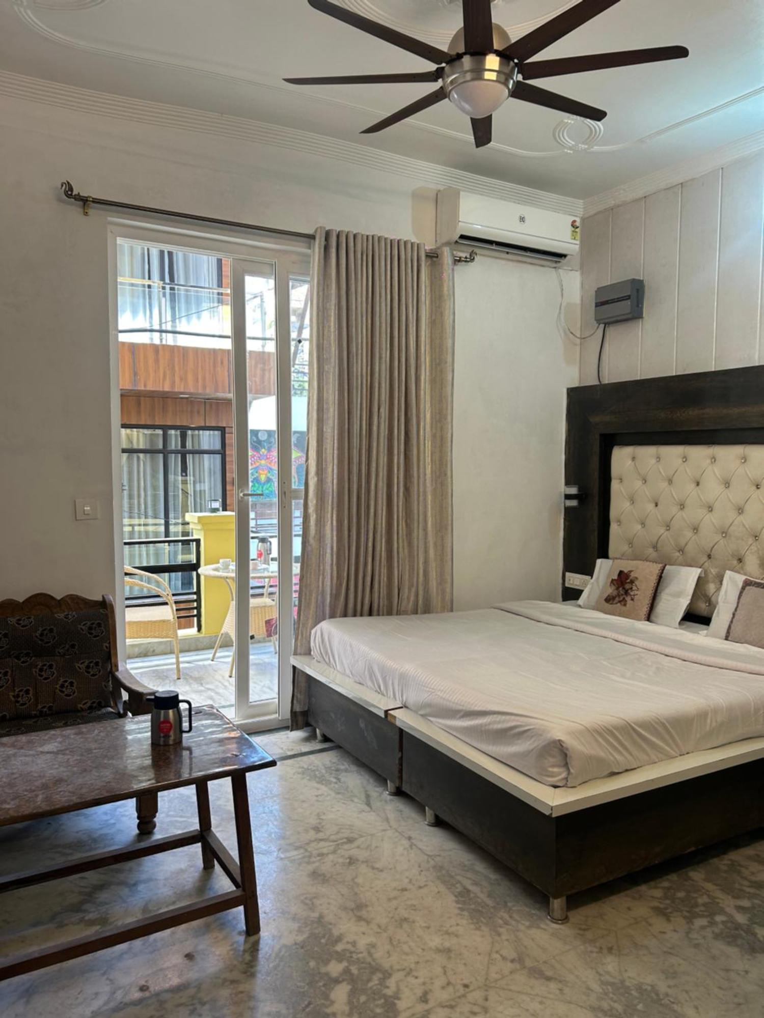Maa Vaibhav Laxmi Guest House Risikés Kültér fotó
